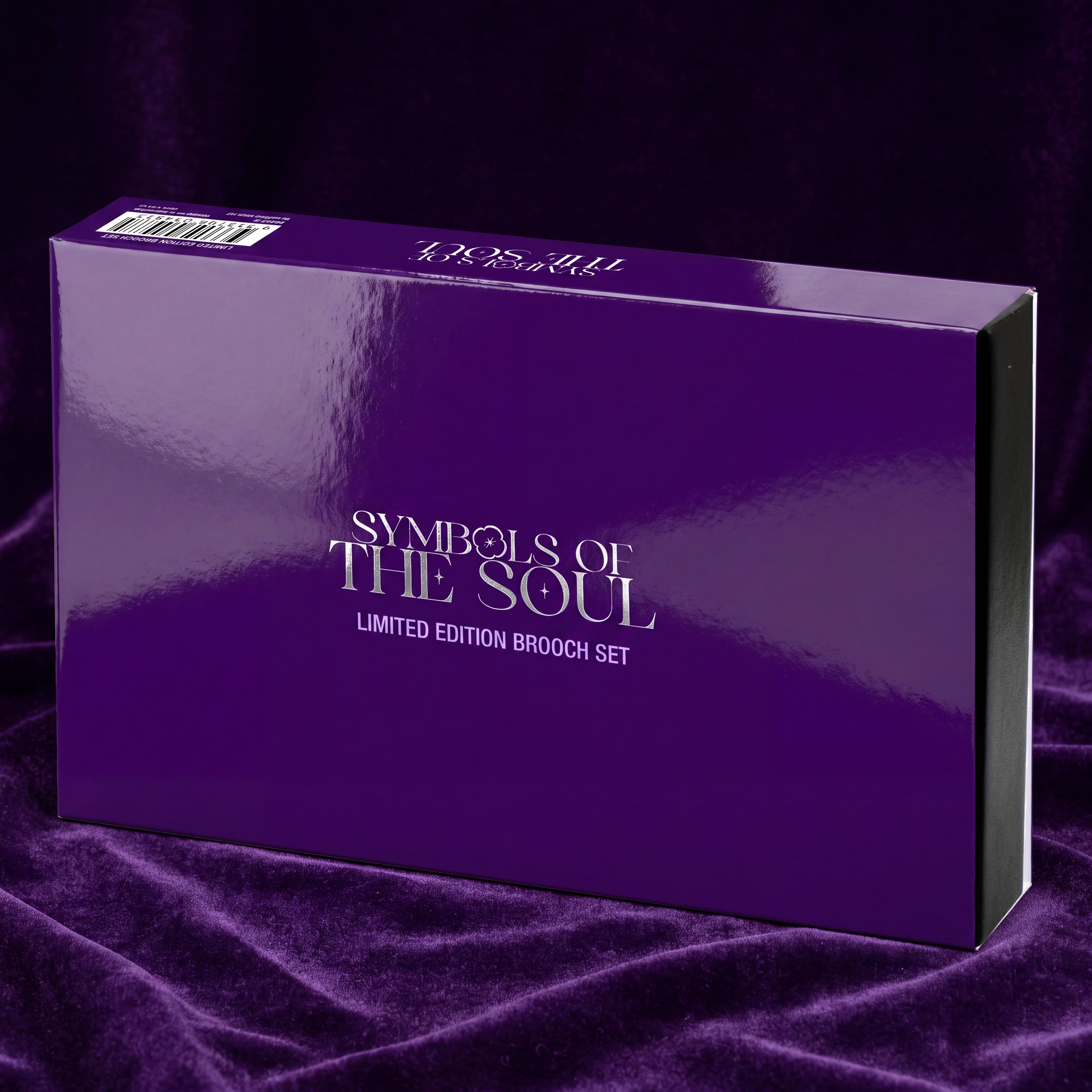 Symbols of the Soul Brooch collection box with sleeve